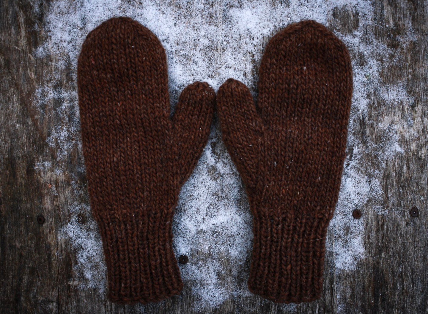 Thick and Quick Álafosslopi Mittens – Sand And Sky Creations